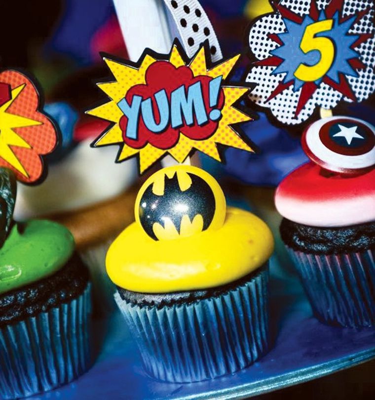 pop art gateaux super heros