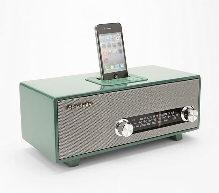 Iphone music vintage speaker