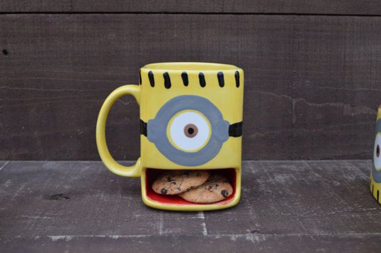 minion mug cookie