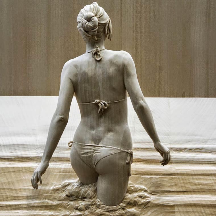 peter demetz sculpture en bois