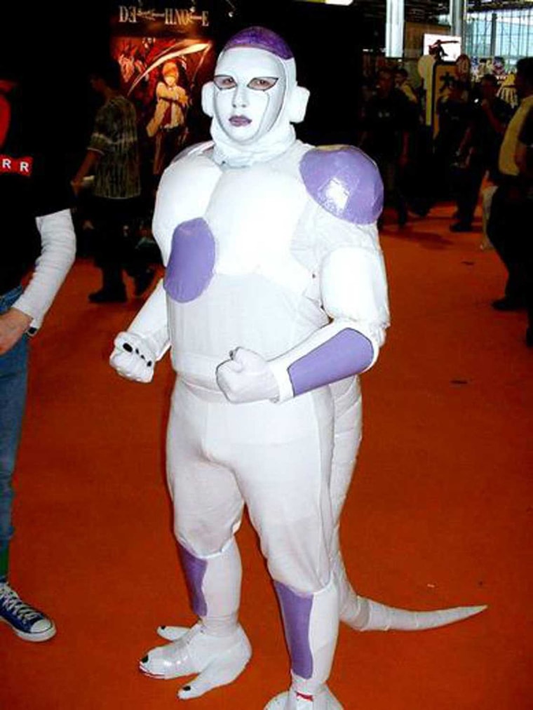 freezer cosplay comicon