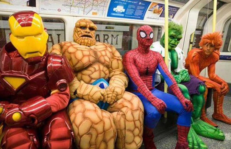 les avengers dans le metro