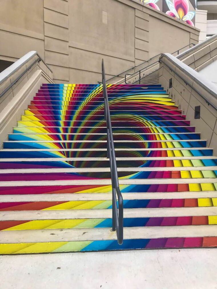 street art escalier